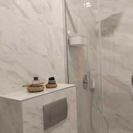 Lola Ii Appartement Palić