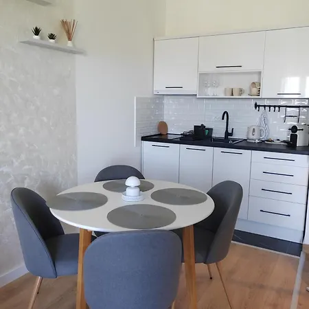 Lola Ii Appartement Palić